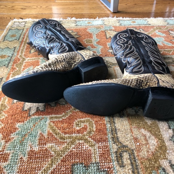 *️⃣SOLD*️⃣ Vintage Tony Lama Cowboy Boots - Picture 5 of 7